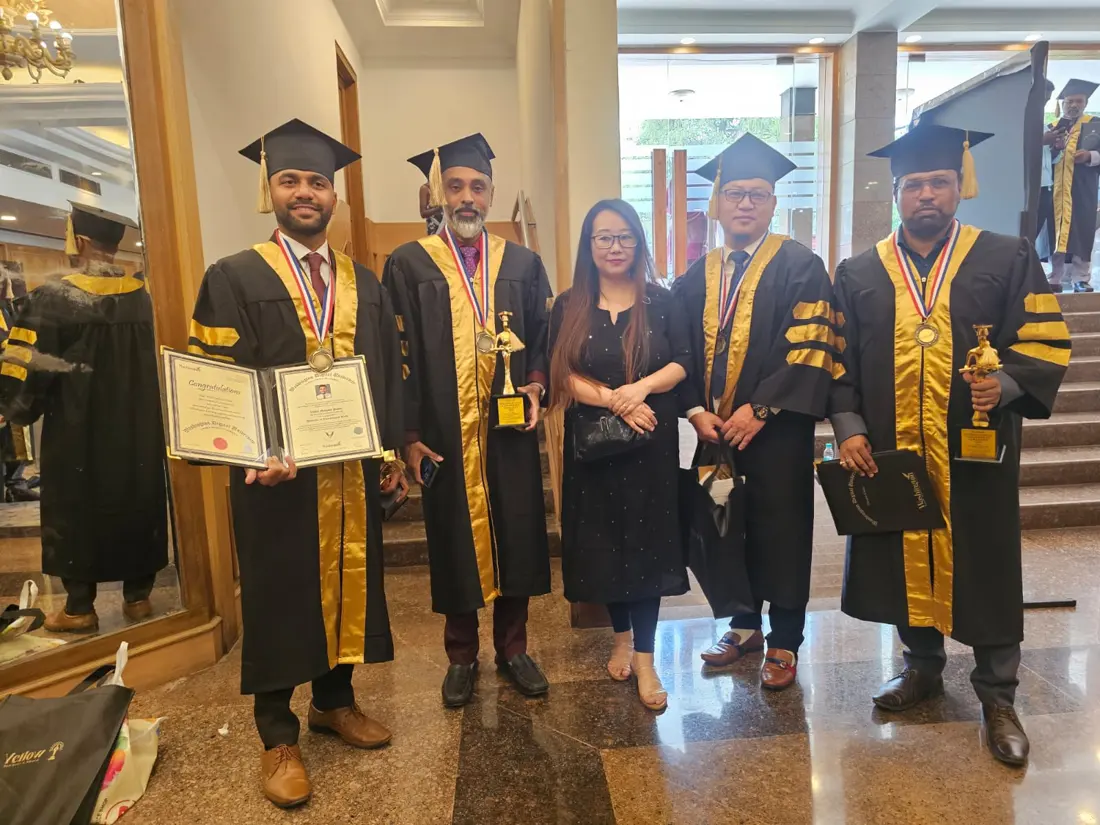 Dr. Akshay Shinde with fellow honourees at a recognition ceremony